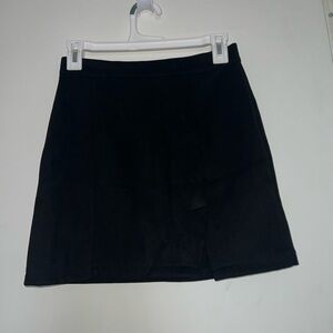 Elegant Black Mini velvet Skirt